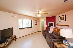 10041 N Concho Dr, Kingman, AZ 86401 - Photo 11