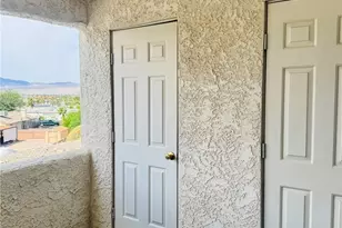 2022 Merrill Ln, Bullhead City, AZ 86442 - Photo 35