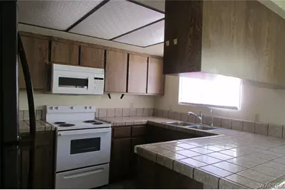 1085 Chaparral Drive #3, Bullhead City, AZ 86442 - Photo 5