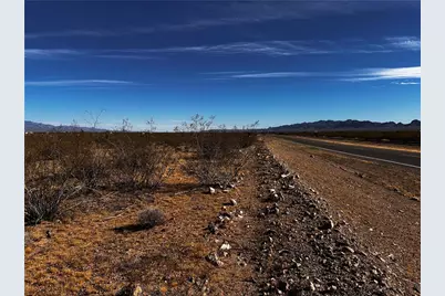 339-14-113 N Estrella, Golden Valley, AZ 86413 - Photo 3