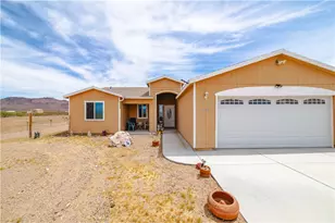 2948 Pinal Rd, Golden Valley, AZ 86413 - Photo 55