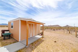 2948 Pinal Rd, Golden Valley, AZ 86413 - Photo 33