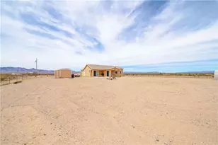 2948 Pinal Rd, Golden Valley, AZ 86413 - Photo 49