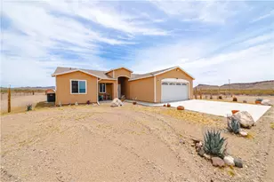 2948 Pinal Rd, Golden Valley, AZ 86413 - Photo 53