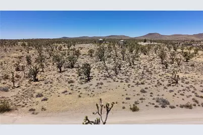 327-05-338 N Lost Mine, Dolan Springs, AZ 86441 - Photo 35