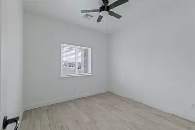 5640 S Desert Lakes Drive, Fort Mohave, AZ 86426 - Photo 17