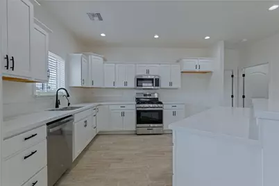 5640 S Desert Lakes Drive, Fort Mohave, AZ 86426 - Photo 7
