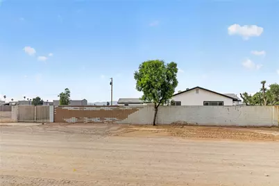 10360 S Plantation Drive, Mohave Valley, AZ 86440 - Photo 7