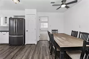 10360 S Plantation Dr, Mohave Valley, AZ 86440 - Photo 11