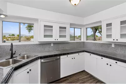 10360 S Plantation Drive, Mohave Valley, AZ 86440 - Photo 13