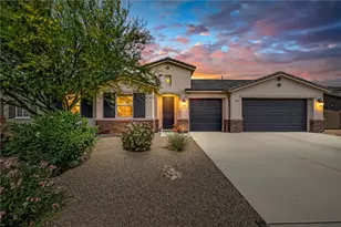 1635 Dianne Dr, Bullhead City, AZ 86442 - Photo 1
