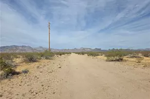 215-17-013 W W Hualapai Dr, Golden Valley, AZ 86413 - Photo 1
