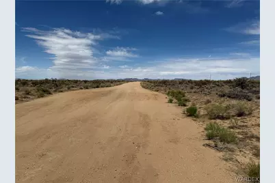 340-16-072 Cedar Road, Dolan Springs, AZ 86441 - Photo 7