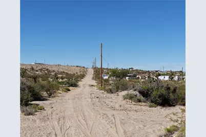 970 W Havasu Lane, Meadview, AZ 86444 - Photo 5