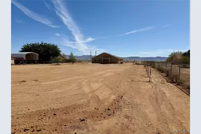 1045 S Teddy Roosevelt Road, Golden Valley, AZ 86413 - Photo 41