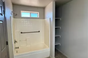 1045 S Teddy Roosevelt Rd, Golden Valley, AZ 86413 - Photo 23