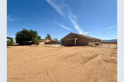 1045 S Teddy Roosevelt Road, Golden Valley, AZ 86413 - Photo 45