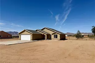 1045 S Teddy Roosevelt Rd, Golden Valley, AZ 86413 - Photo 3