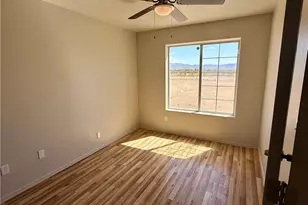 1045 S Teddy Roosevelt Rd, Golden Valley, AZ 86413 - Photo 29