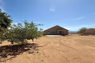 1045 S Teddy Roosevelt Rd, Golden Valley, AZ 86413 - Photo 43