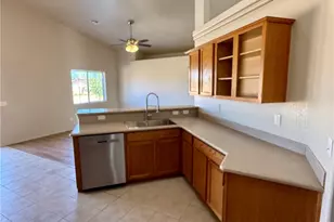 1045 S Teddy Roosevelt Rd, Golden Valley, AZ 86413 - Photo 11