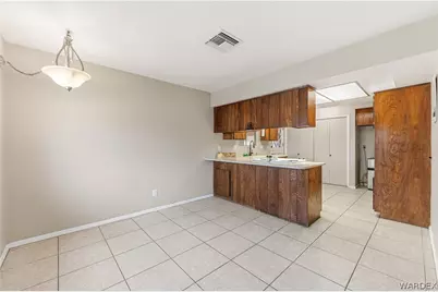 1460 Terrace Drive, Bullhead City, AZ 86442 - Photo 11
