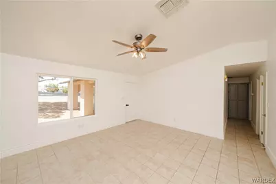 2221 Golden Gate Avenue, Kingman, AZ 86401 - Photo 9