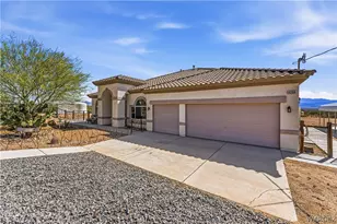4256 Zircon Rd, Golden Valley, AZ 86413 - Photo 3