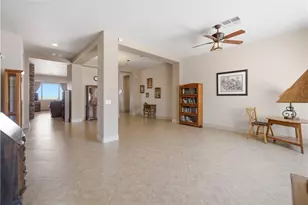 4256 Zircon Rd, Golden Valley, AZ 86413 - Photo 11