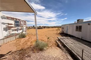 6112 W Gladys Dr, Golden Valley, AZ 86413 - Photo 31