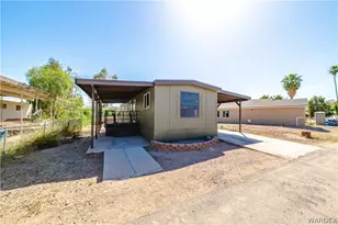 2077 Sweetwater Dr, Bullhead City, AZ 86442 - Photo 1