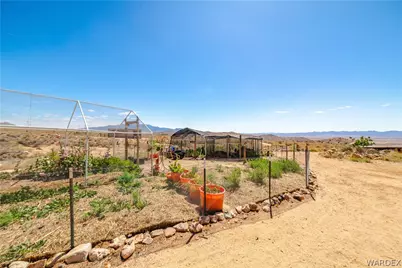 8535 E Jan Road, Kingman, AZ 86401 - Photo 27