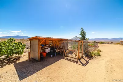 8535 E Jan Road, Kingman, AZ 86401 - Photo 23