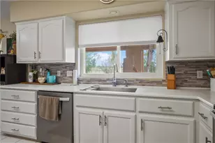 9697 N Pebble Dr, Kingman, AZ 86401 - Photo 17