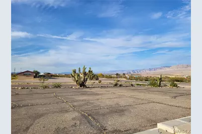 390 E Meadview Boulevard, Meadview, AZ 86444 - Photo 7
