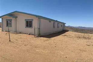 4745 N Smoketree Rd, Golden Valley, AZ 86413 - Photo 29