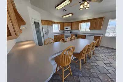 29855 N Sunfish Drive, Meadview, AZ 86444 - Photo 17