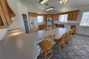 29855 N Sunfish Dr, Meadview, AZ 86444 - Photo 17