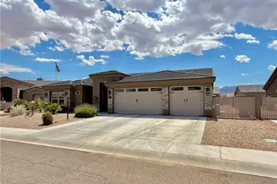 2214 Dollarhide Dr, Kingman, AZ 86409 - Photo 3