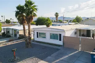 1415 Willow Ln, Bullhead City, AZ 86442 - Photo 1