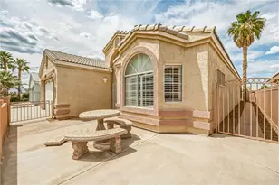 2013 E Desert Lakes Dr, Fort Mohave, AZ 86426 - Photo 7