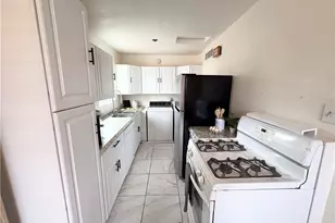 2036 Davis Ave, Kingman, AZ 86401 - Photo 5