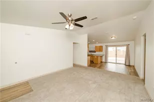 7307 E Winchester Dr, Kingman, AZ 86401 - Photo 5