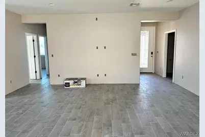 2868 Cactus Bloom Dr Drive, Bullhead City, AZ 86429 - Photo 3