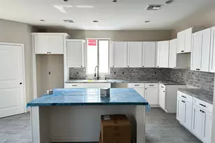 2868 Cactus Bloom Dr Dr, Bullhead City, AZ 86429 - Photo 5