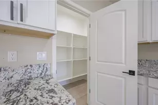 2850 Cactus Bloom Dr, Bullhead City, AZ 86429 - Photo 11