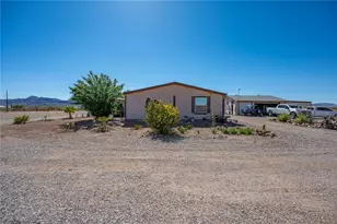 1105 S Cibola Rd, Golden Valley, AZ 86413 - Photo 9