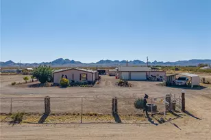 1105 S Cibola Rd, Golden Valley, AZ 86413 - Photo 7