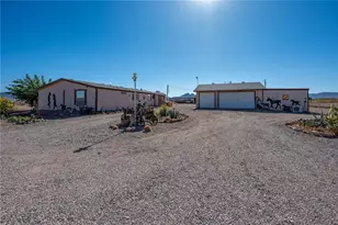 1105 S Cibola Rd, Golden Valley, AZ 86413 - Photo 3