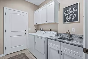 1881 E Winter Haven Dr, Mohave Valley, AZ 86440 - Photo 33